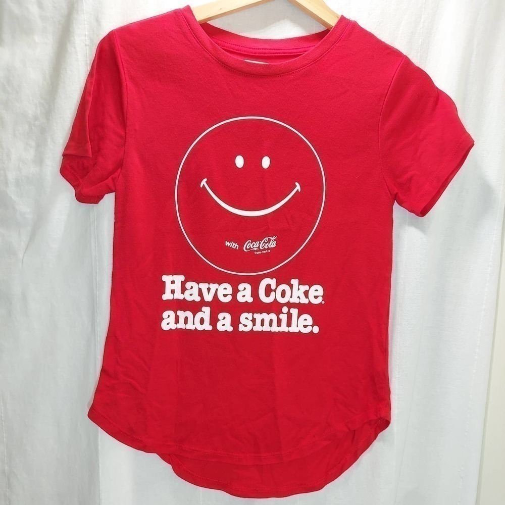 Coca Cola Red Logo TShirt, Short Sleeve, Round Hem, Size M